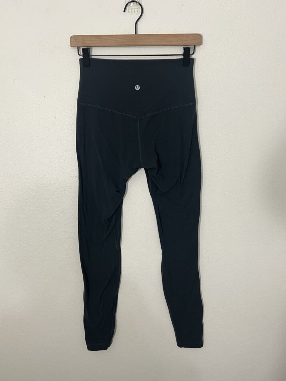 Lululemon Align Pant 28” Gray Size 6 Leggings